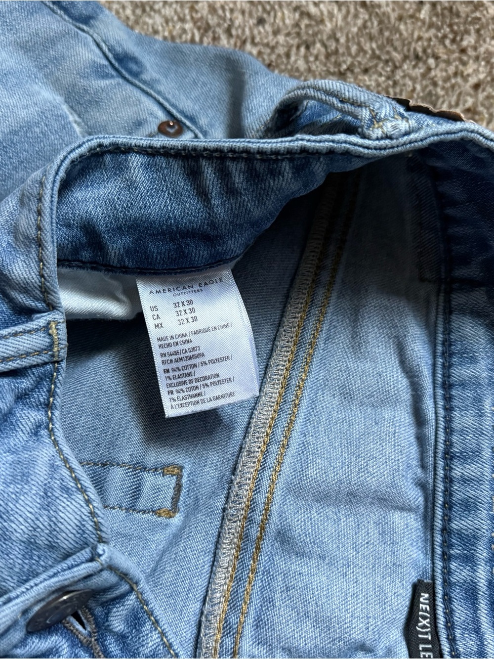 Light Wash Distressed Skinny Jeans - Picture 5 of 5